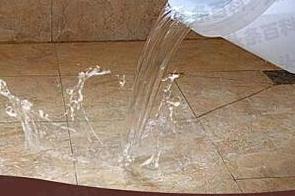 游仙漏水维修 免砸砖防水材料该如何施工